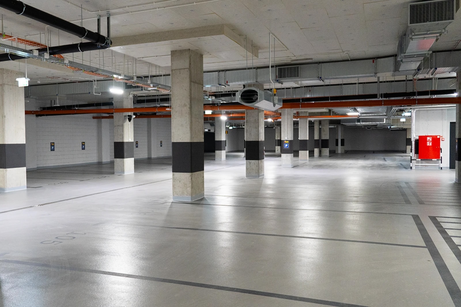 Parking Wynalazek przy Lotnisku Chopina